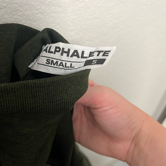 SOLD Alphalete Amplify Butt Scrunch Leggings Evergreen Small - Picture 7 of 8